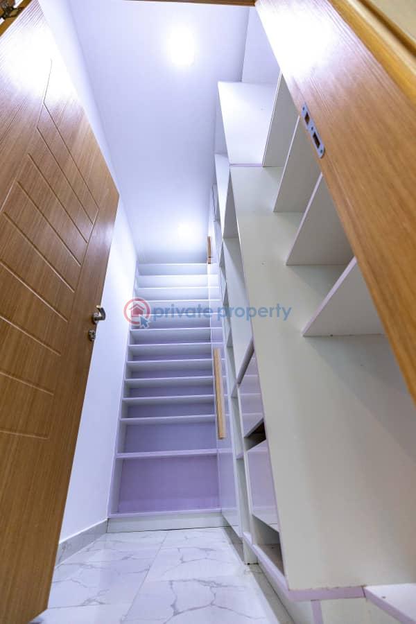 5 bedroom House For Sale Spintex Road Accra - 8