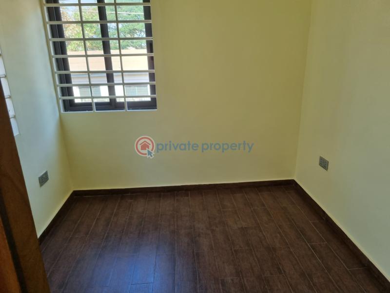 5 bedroom House For Sale Hfc Estate, Near The Police Station comm 25 Tema Accra - 16