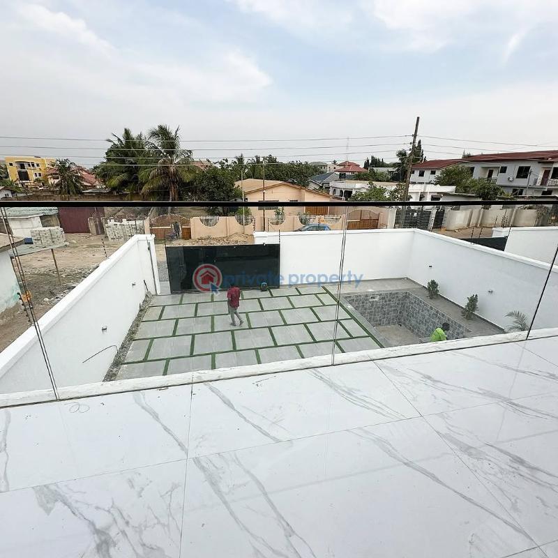 5 bedroom House For Sale Botwe School Junction School Junction East Legon Accra - 12