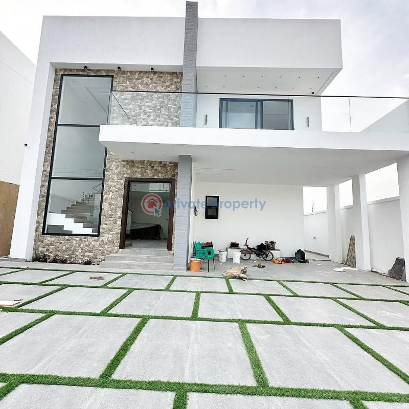 5 bedroom House For Sale Botwe School Junction School Junction East Legon Accra - 1
