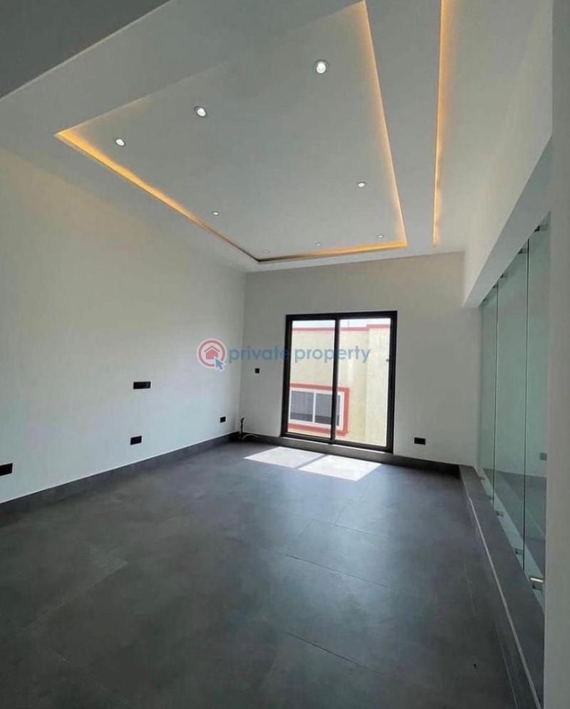 5 bedroom House For Sale Trassacco Accra East Legon  - 2