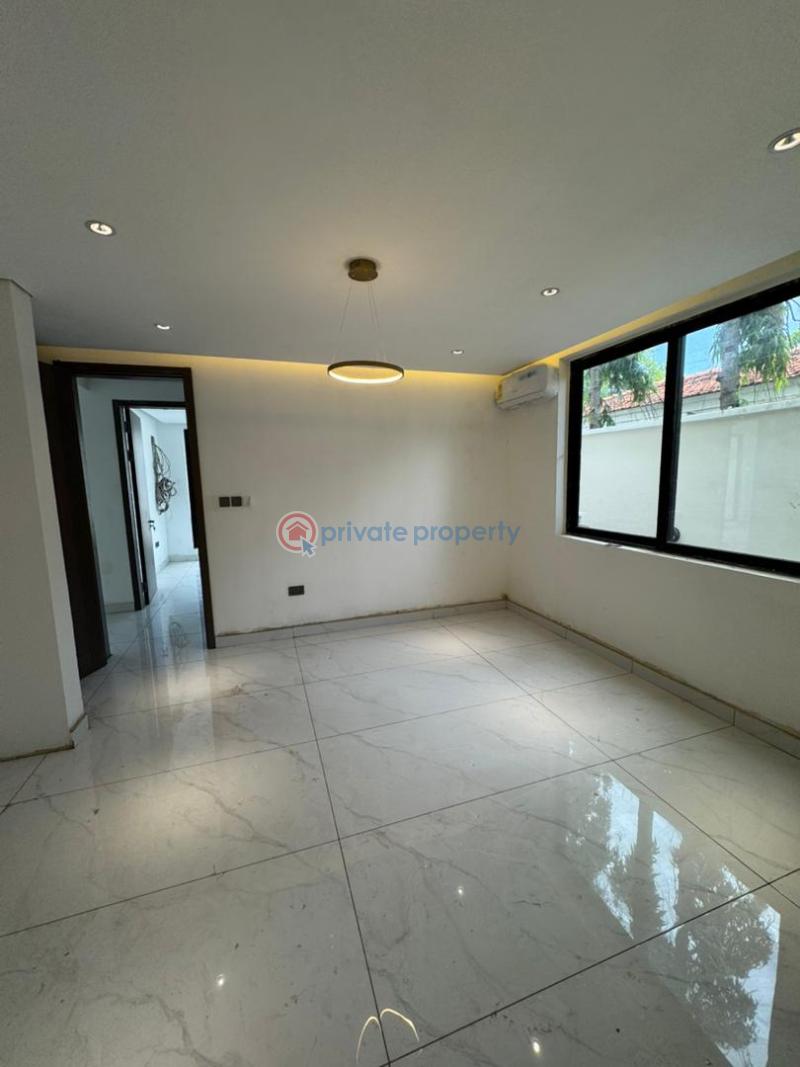 4 bedroom House For Sale Cantonments Accra - 4