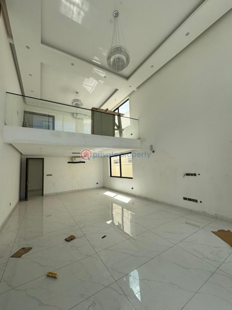 4 bedroom House For Sale Cantonments Accra - 3