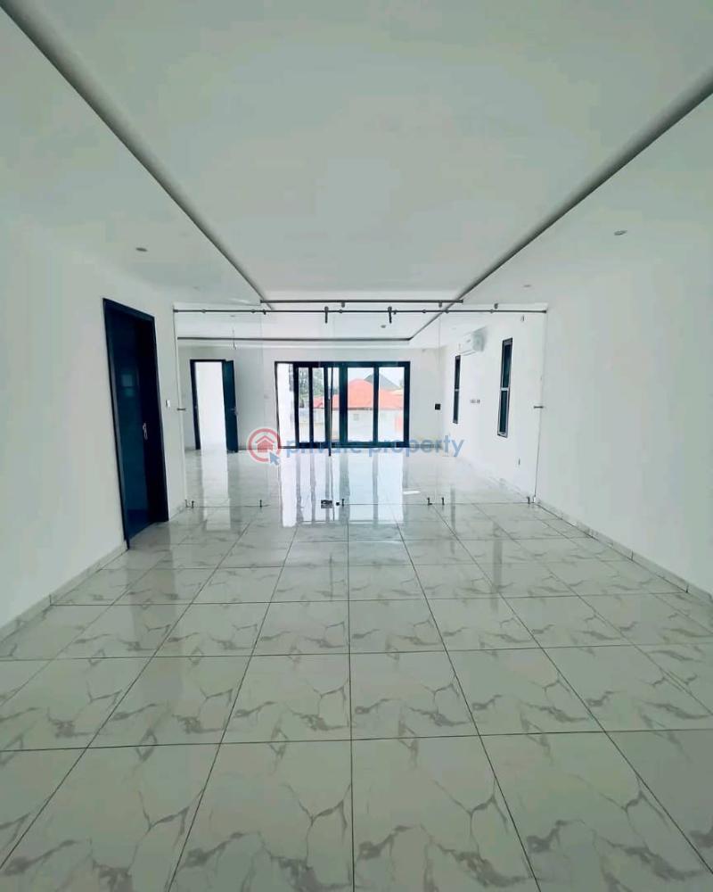 5 bedroom House For Sale 69 Adjiringanor East Legon Accra - 6