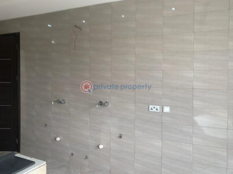 5 bedroom House For Sale 69 Adjiringanor East Legon Accra - 12