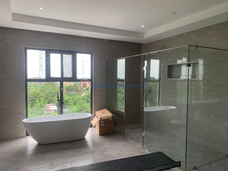 5 bedroom House For Sale 69 Adjiringanor East Legon Accra - 16