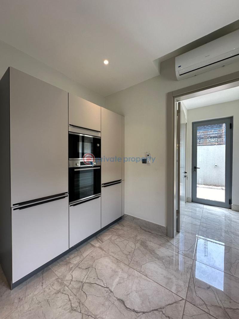 5 bedroom House For Sale Lagos Avenue East Legon Accra - 6