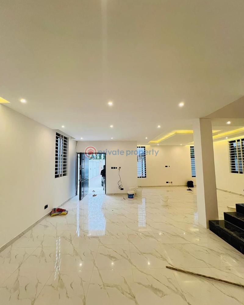 5 bedroom House For Sale Ashaley Botwe School Junction East Legon Accra - 6