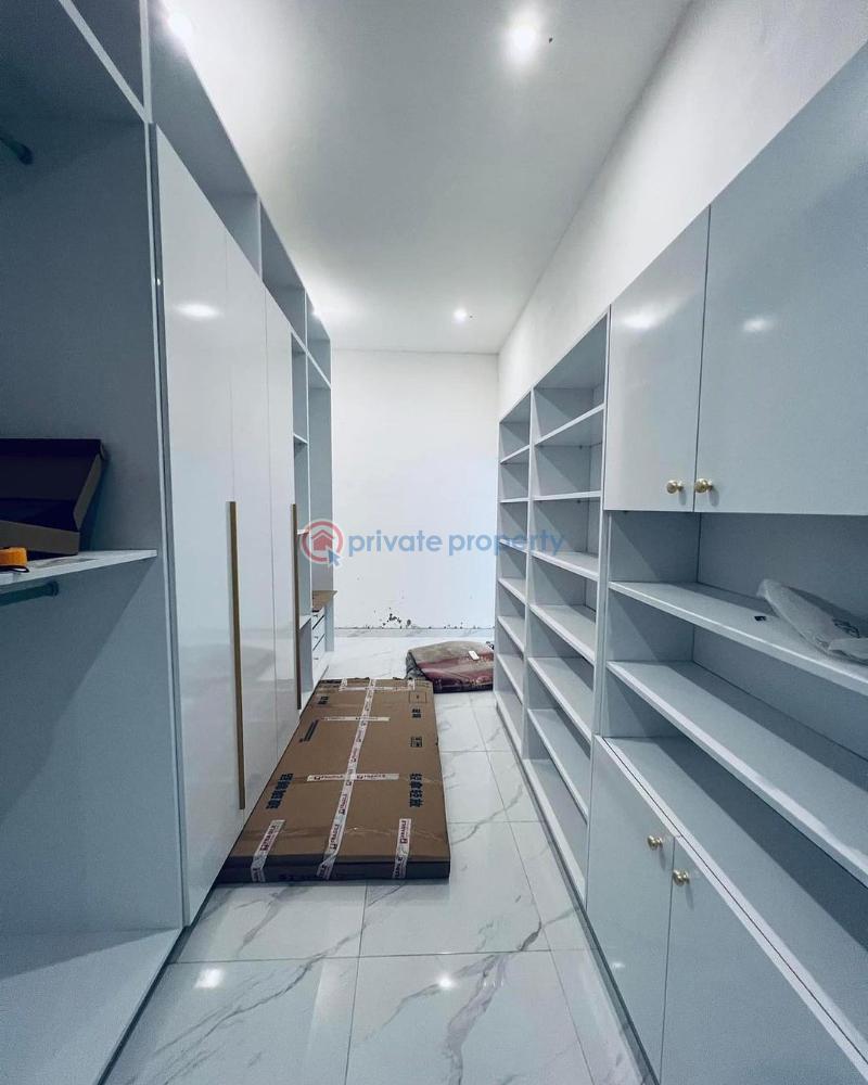 5 bedroom House For Sale Ashaley Botwe School Junction East Legon Accra - 10