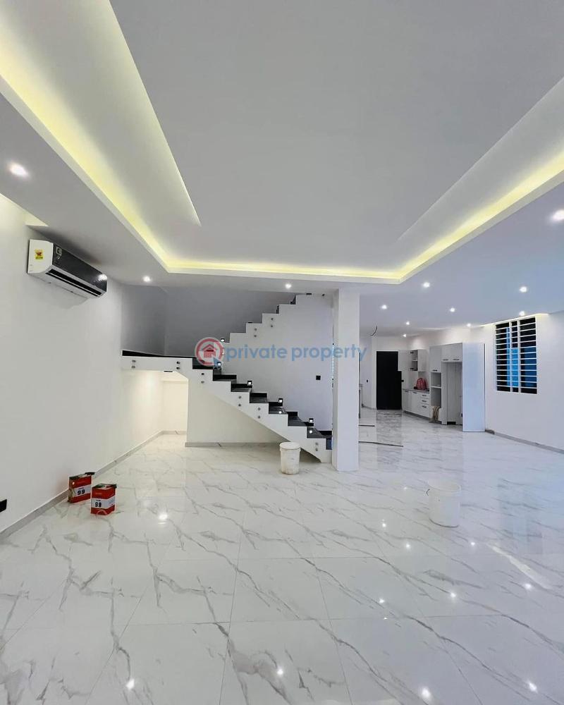 5 bedroom House For Sale Ashaley Botwe School Junction East Legon Accra - 5