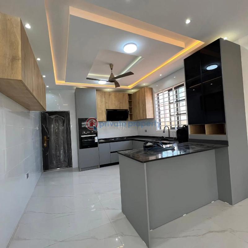 5 bedroom House For Sale East Legon Accra - 11