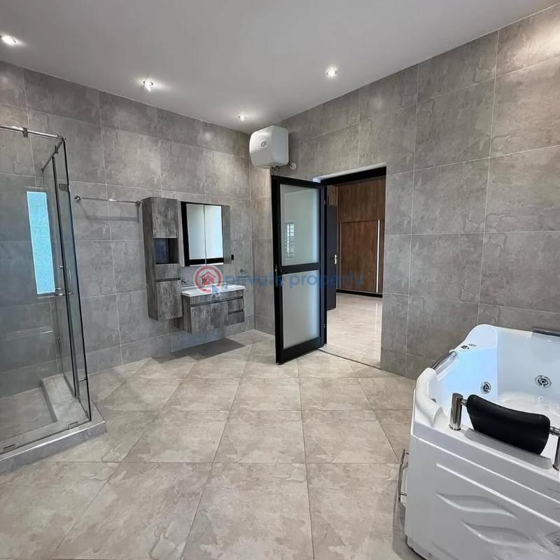5 bedroom House For Sale East Legon Hills Accra - 13