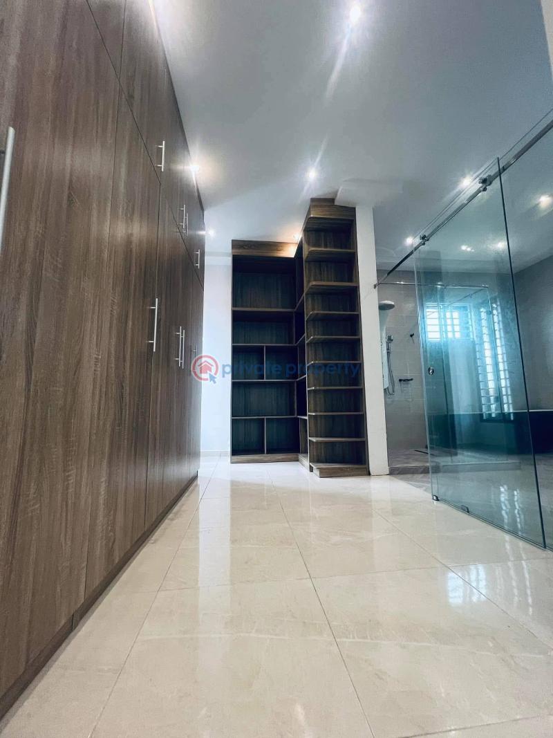 5 bedroom House For Sale Ogbojo East Legon Accra - 14