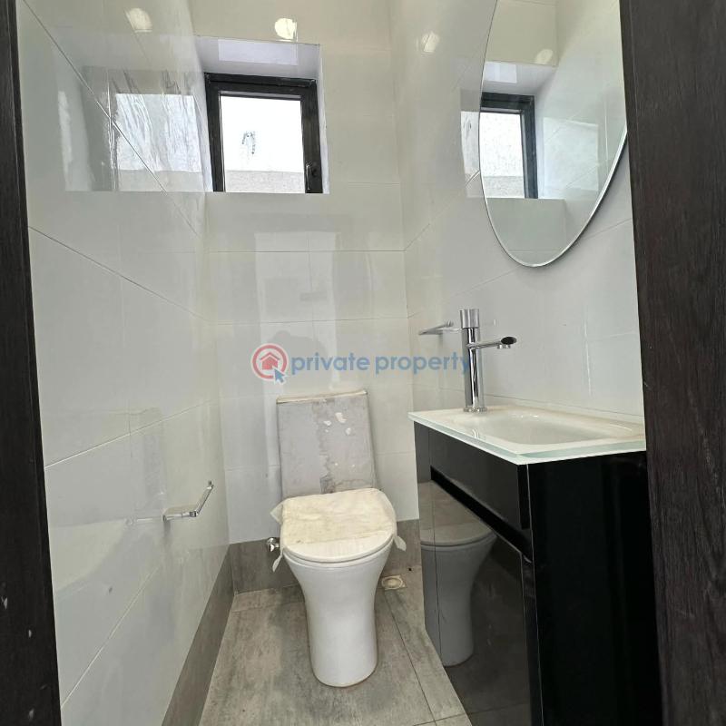 5 bedroom House For Sale Manet Spintex Spintex Accra - 7