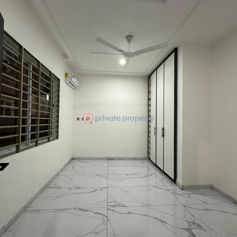 5 bedroom House For Sale Lakeside Estate Adenta Municipal Accra - 12