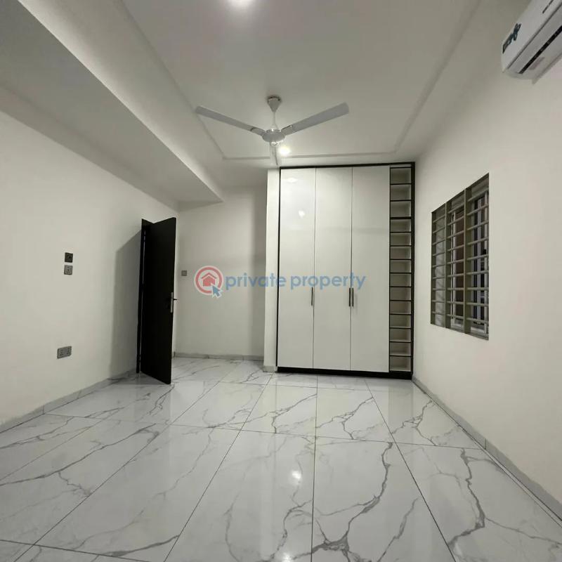 5 bedroom House For Sale Lakeside Estate Adenta Municipal Accra - 15