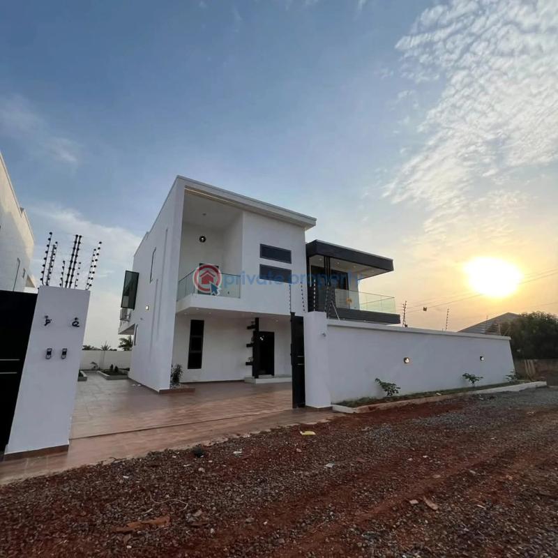 5 bedroom House For Sale Lakeside Estates. Adenta Municipal Accra - 17