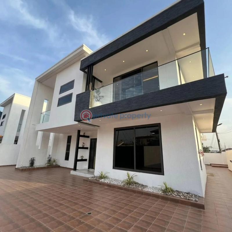 5 bedroom House For Sale Lakeside Estates. Adenta Municipal Accra - 1