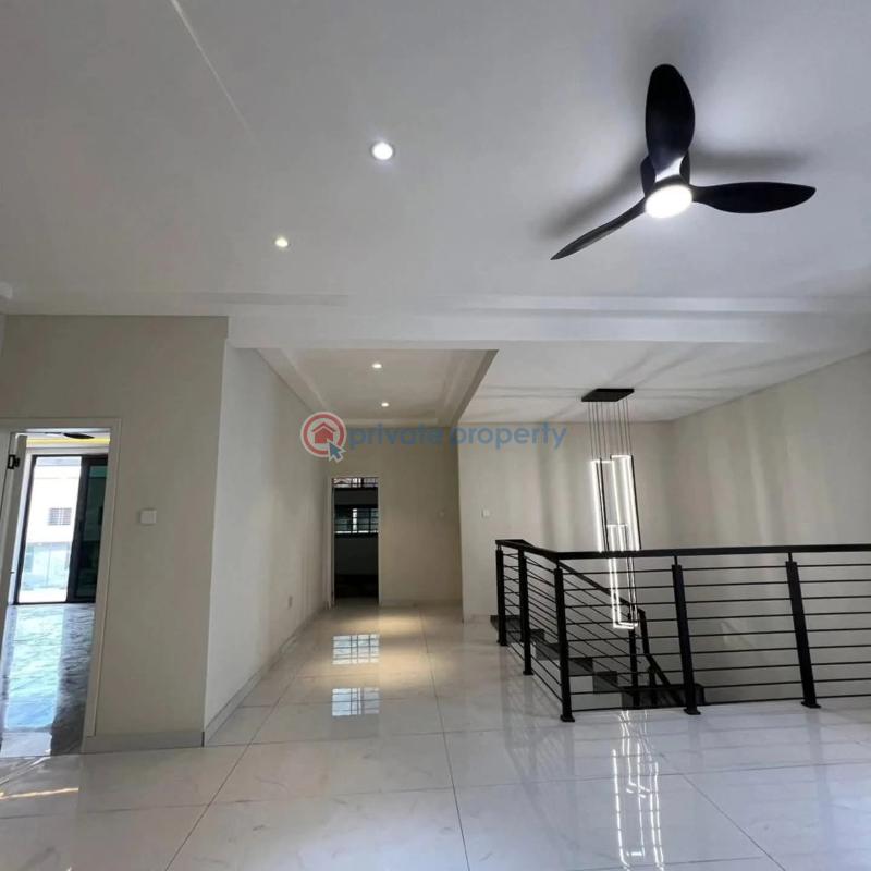 5 bedroom House For Sale Lakeside Estates. Adenta Municipal Accra - 12