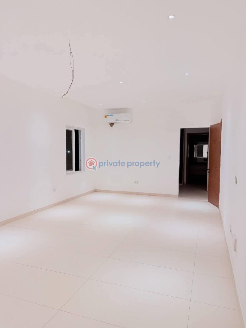 5 bedroom House For Sale Sakumono Spintex Accra - 6