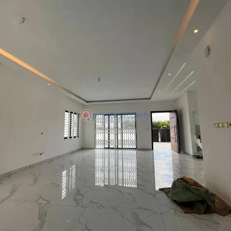 4 bedroom House For Sale Sakumono Spintex Accra - 1
