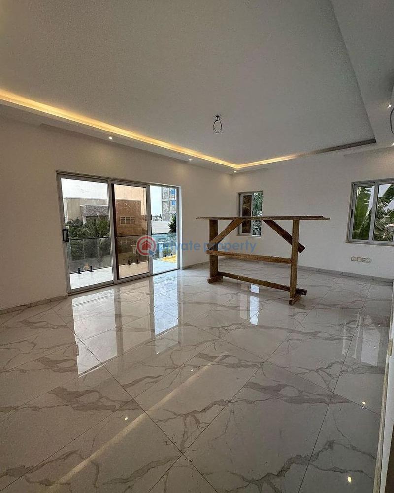 5 bedroom House For Sale Spintex Accra - 7