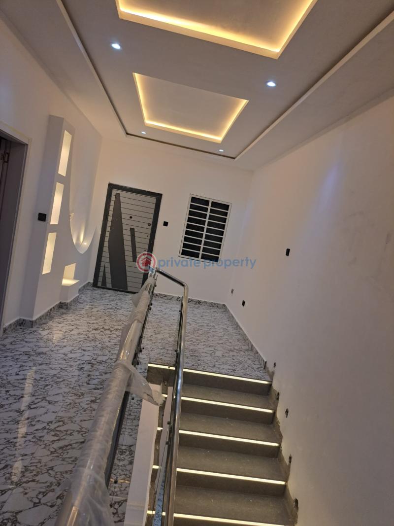 4 bedroom House For Sale Com 14 Lashibi Accra - 9