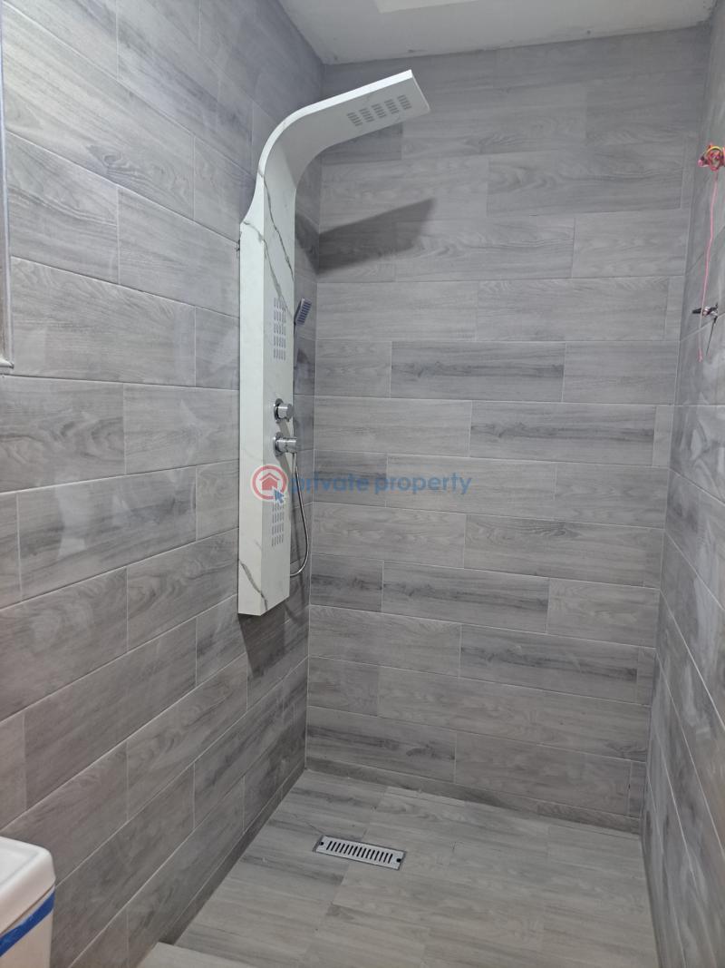 4 bedroom House For Sale Com 14 Lashibi Accra - 15