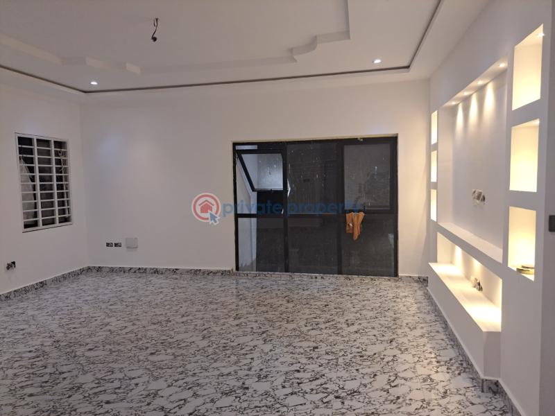 4 bedroom House For Sale Com 14 Lashibi Accra - 1
