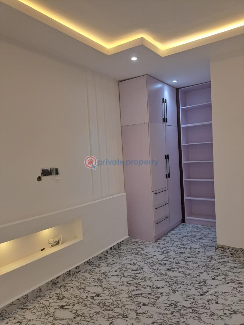 4 bedroom House For Sale Com 14 Lashibi Accra - 11