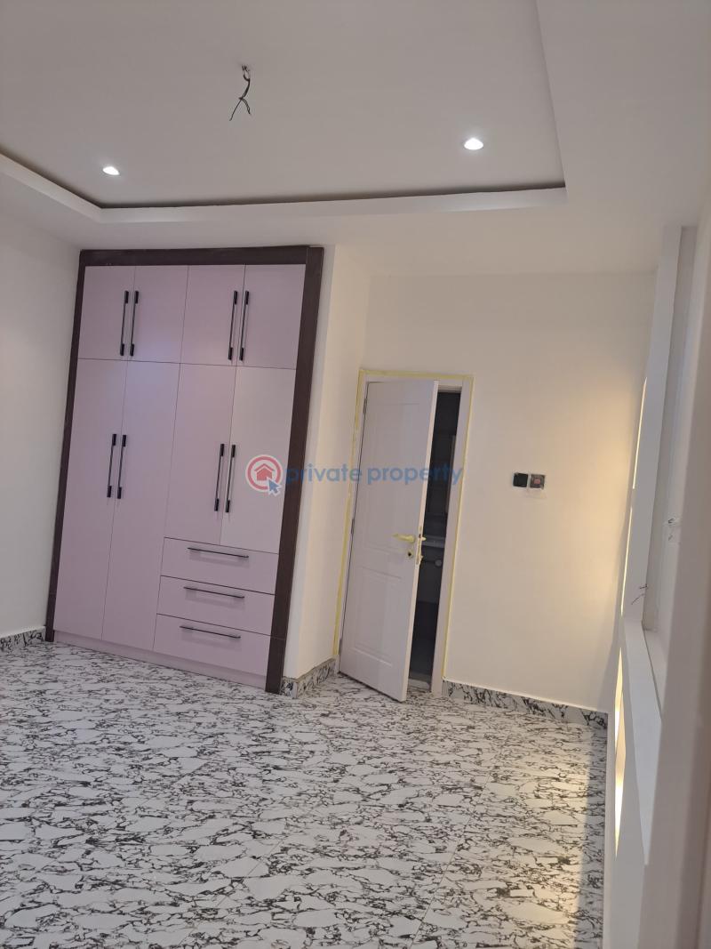 4 bedroom House For Sale Com 14 Lashibi Accra - 14