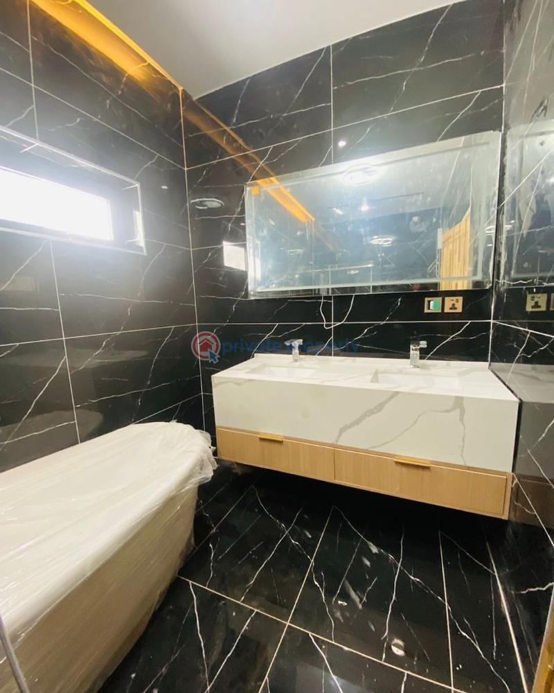 4 bedroom House For Sale East Airport Airport Residential Area Accra - 8
