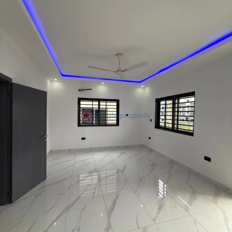 4 bedroom House For Sale Lakeside Estates. Adenta Municipal Accra - 14