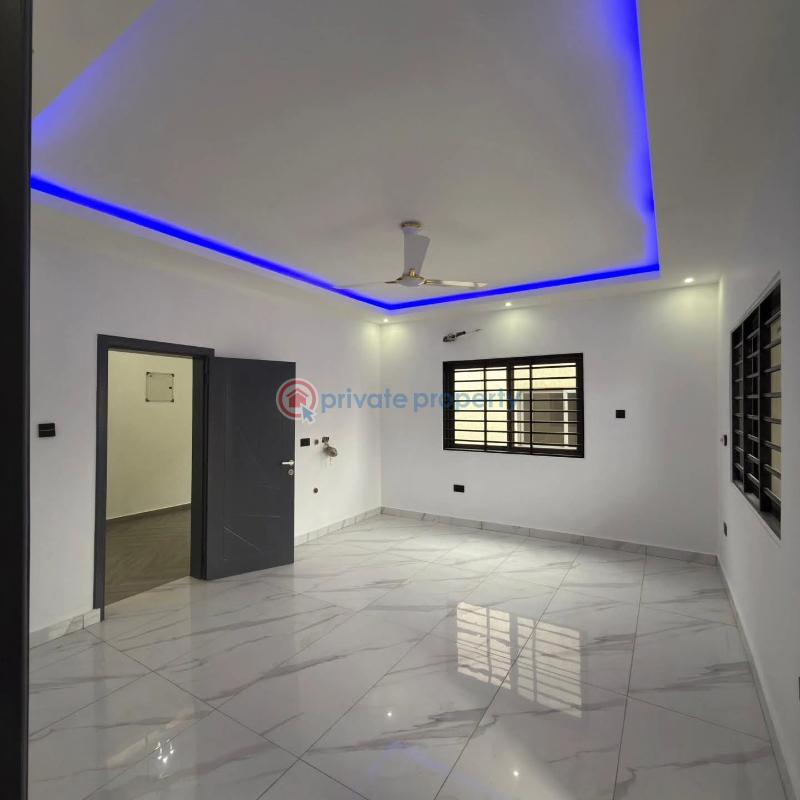4 bedroom House For Sale Lakeside Estates. Adenta Municipal Accra - 6