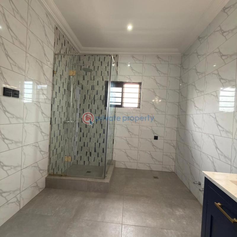 4 bedroom House For Sale Lakeside Estates. Adenta Municipal Accra - 8