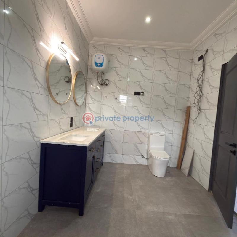 4 bedroom House For Sale Lakeside Estates. Adenta Municipal Accra - 9