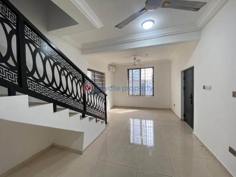 4 bedroom Townhouse For Rent Madina Estate Madina La Nkwantanang Madina Municipal Accra - 3