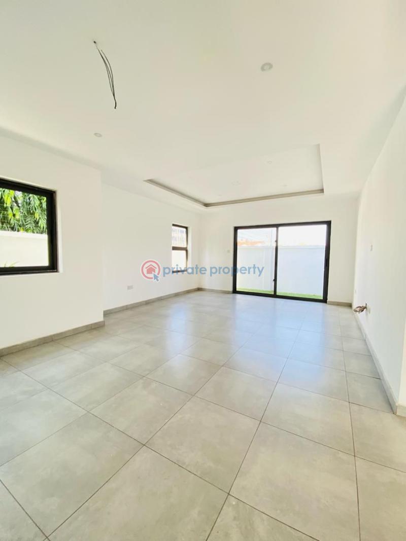 4 bedroom House For Sale Palace Street North Legon Accra - 2