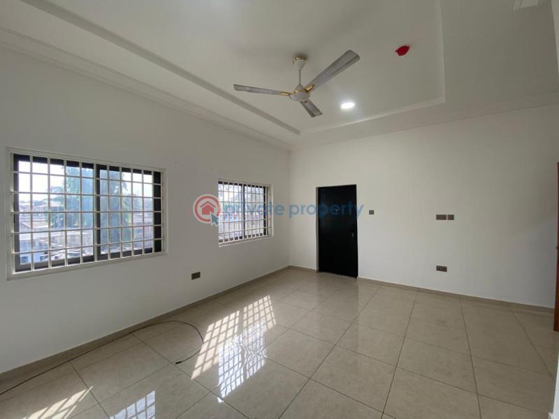 4 bedroom Townhouse For Rent Madina Estate Madina La Nkwantanang Madina Municipal Accra - 10