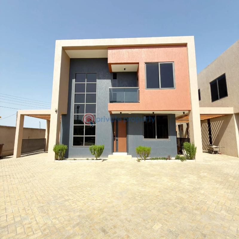 4 bedroom House For Sale East Airport Airport Residential Area Accra - 0