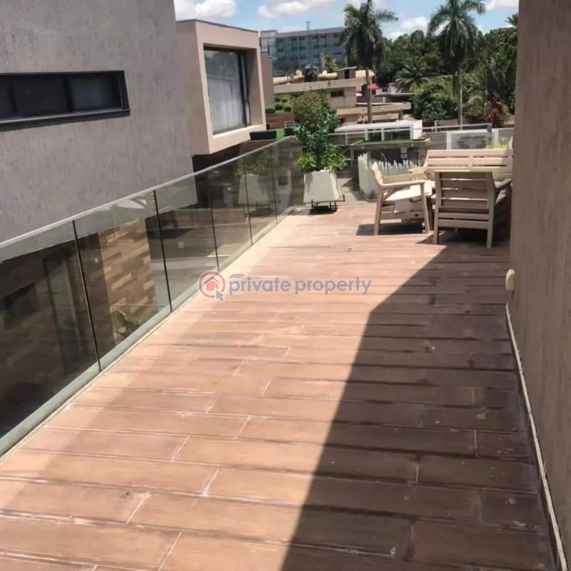 5 bedroom Townhouse For Sale Cantonments Accra - 1
