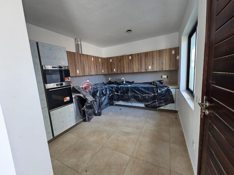 5 bedroom House For Rent Tse Addo Accra - 12