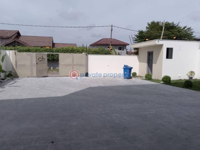 5 bedroom House For Sale Cantonments Accra - 1