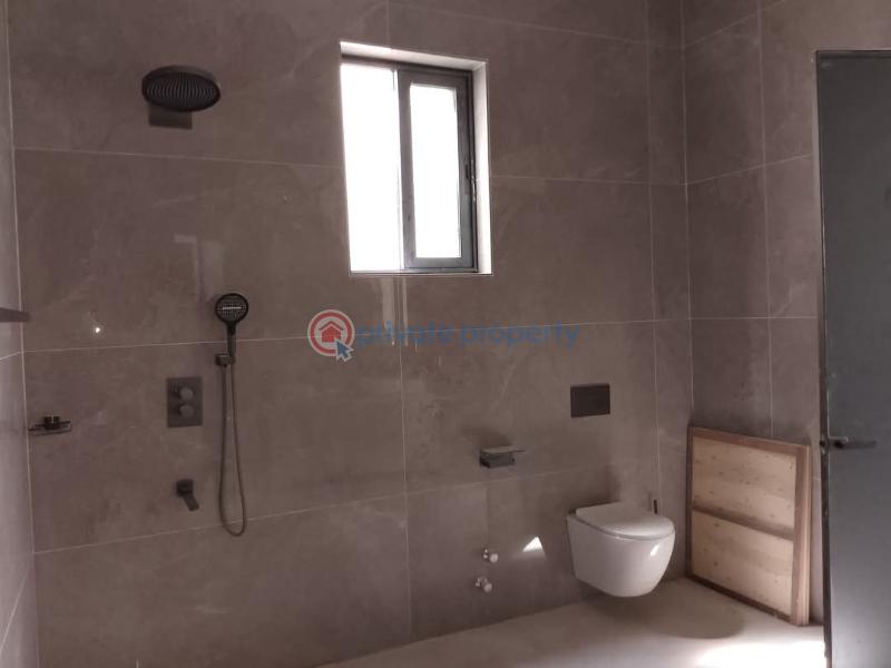 5 bedroom House For Sale Cantonments Accra - 5