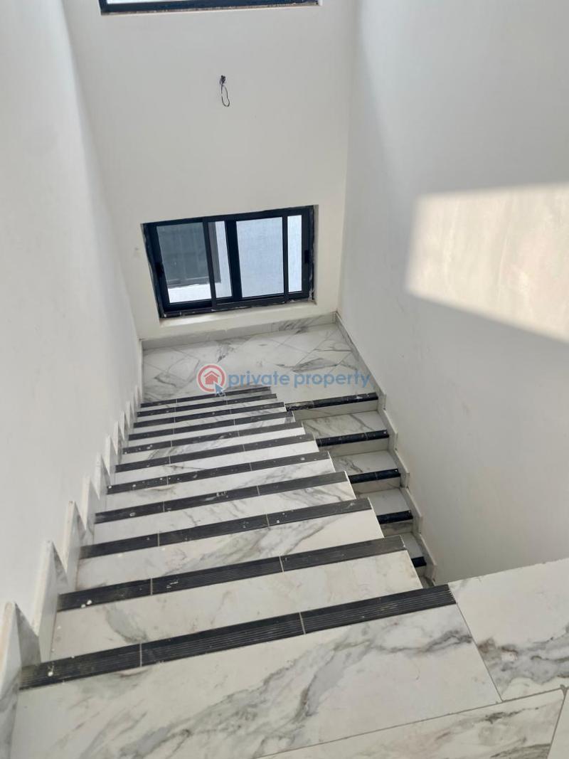 5 bedroom House For Sale American House East Legon Accra - 12
