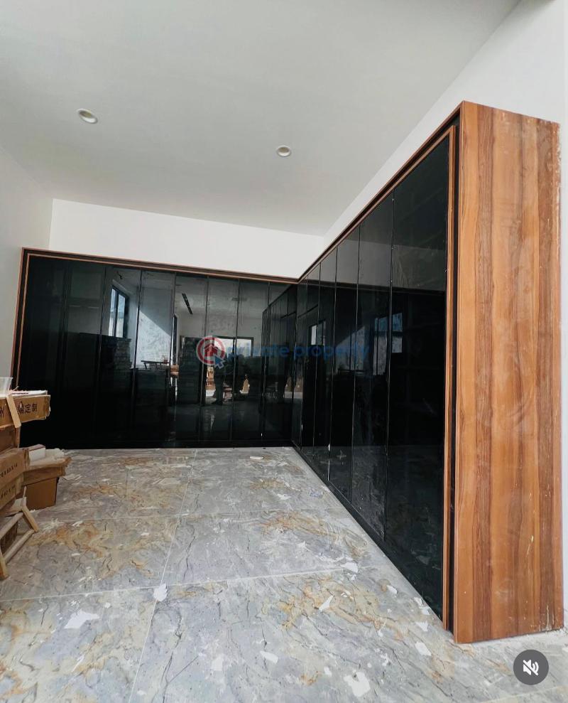 5 bedroom House For Sale East Legon Accra - 9