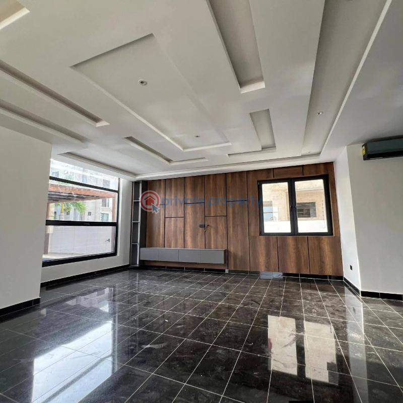 6 bedroom House For Sale East Legon Accra - 3