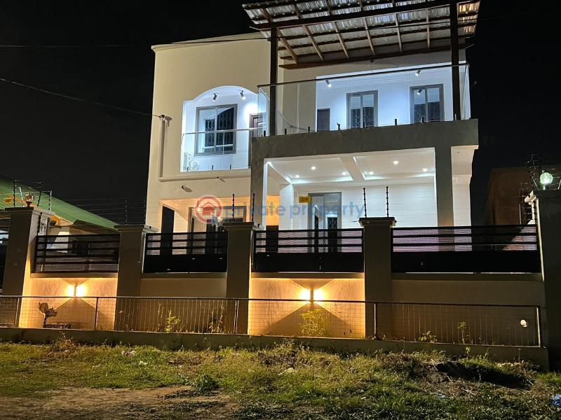 6 bedroom House For Sale Community 24 Tema Accra - 3