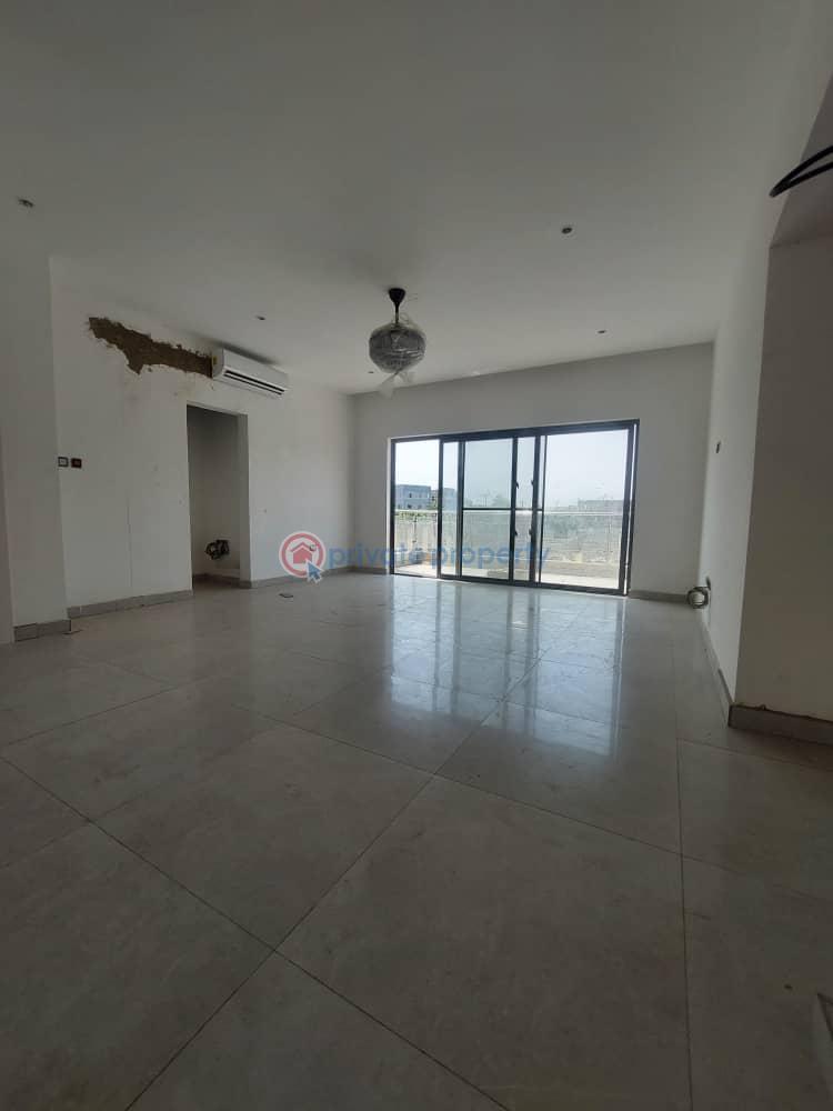 5 bedroom House For Sale Tse Addo Roundabout Accra - 6
