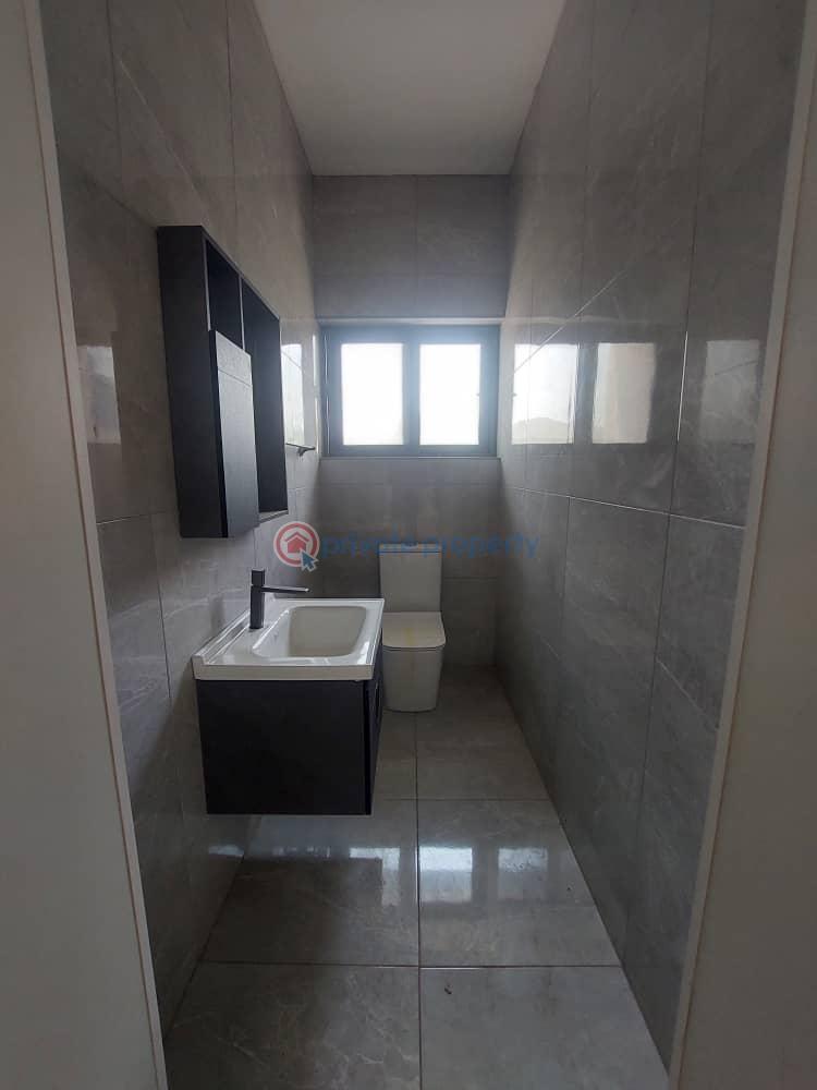 5 bedroom House For Sale Tse Addo Roundabout Accra - 10